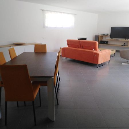 Chez Edgi Bed & Breakfast Buis-les-Baronnies Bagian luar foto